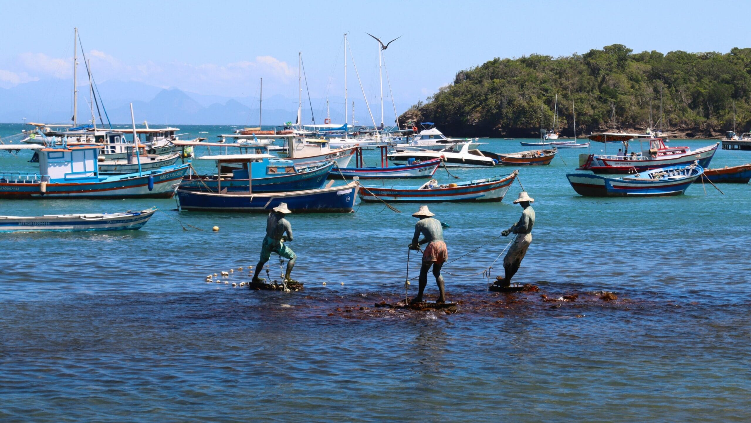 tres pescadores: onde ficar em buzios